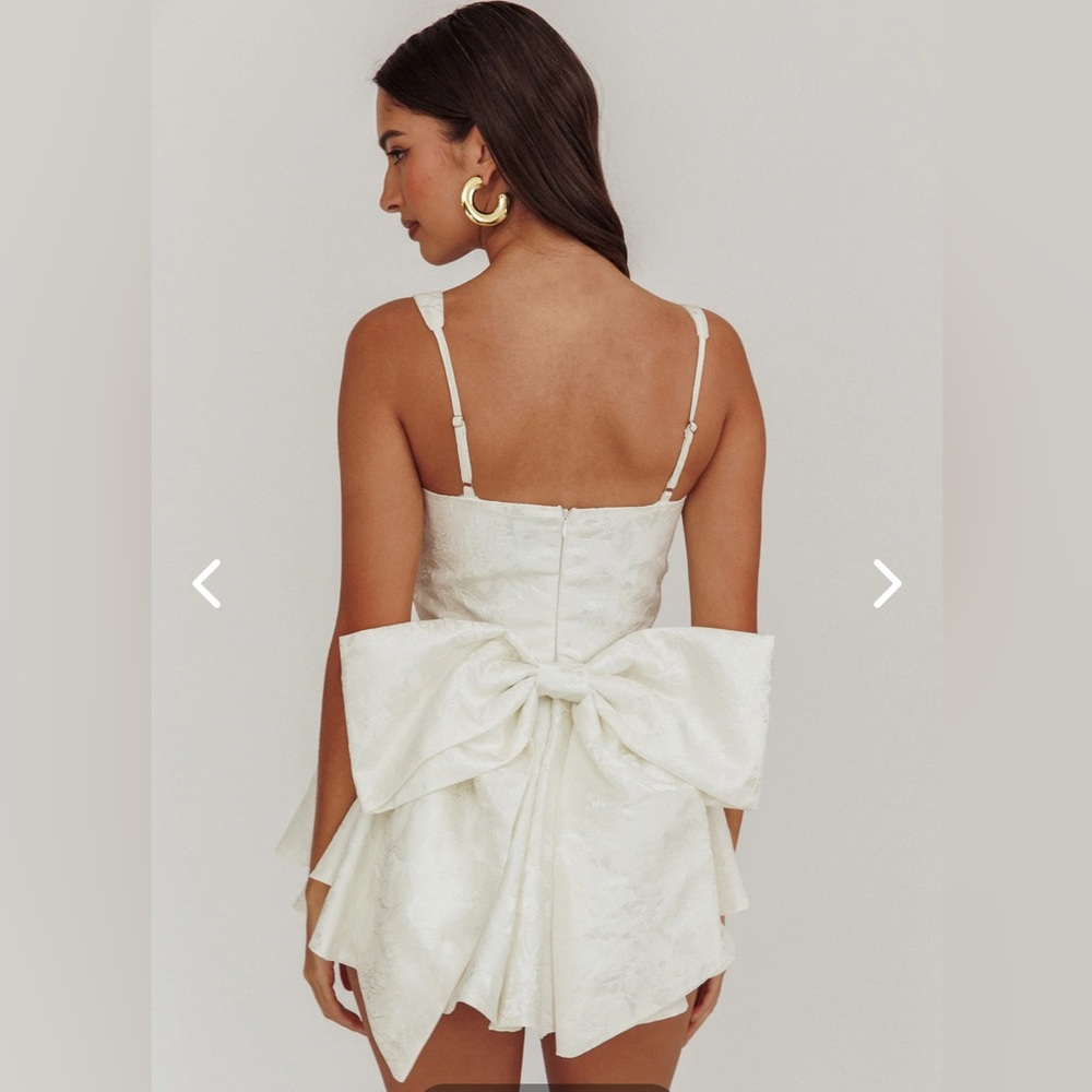 All To You Jacquard Bow Romper White - Picture 2 of 5